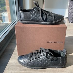 Louis Vuitton Black leather monogram sneakers